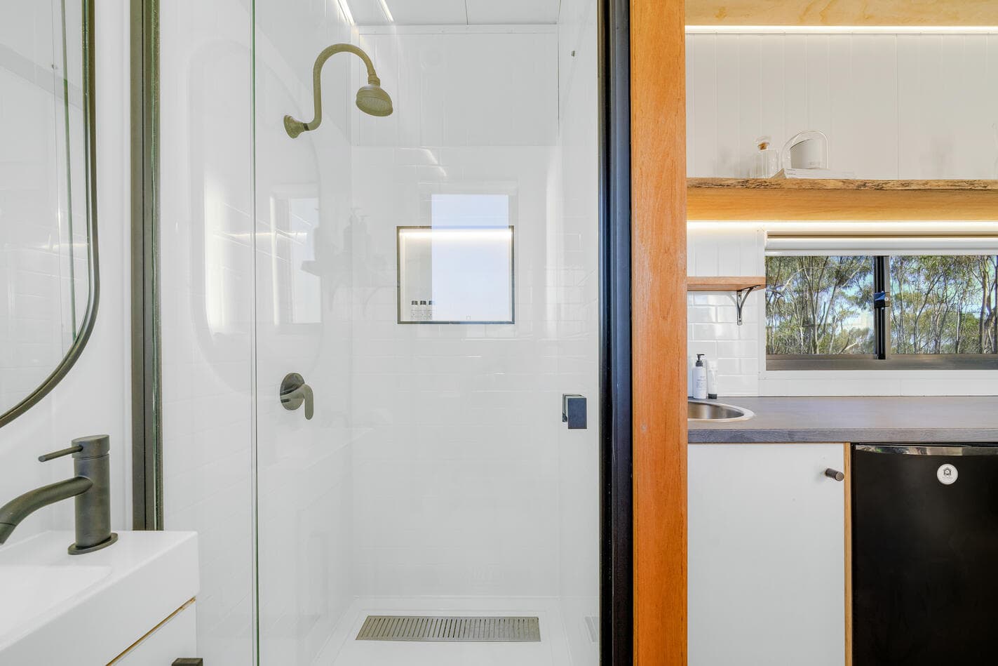 The Joey bathroom with framed shower screen