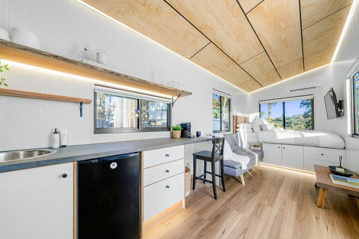 The Joey granny flat interior, kitchen and bed